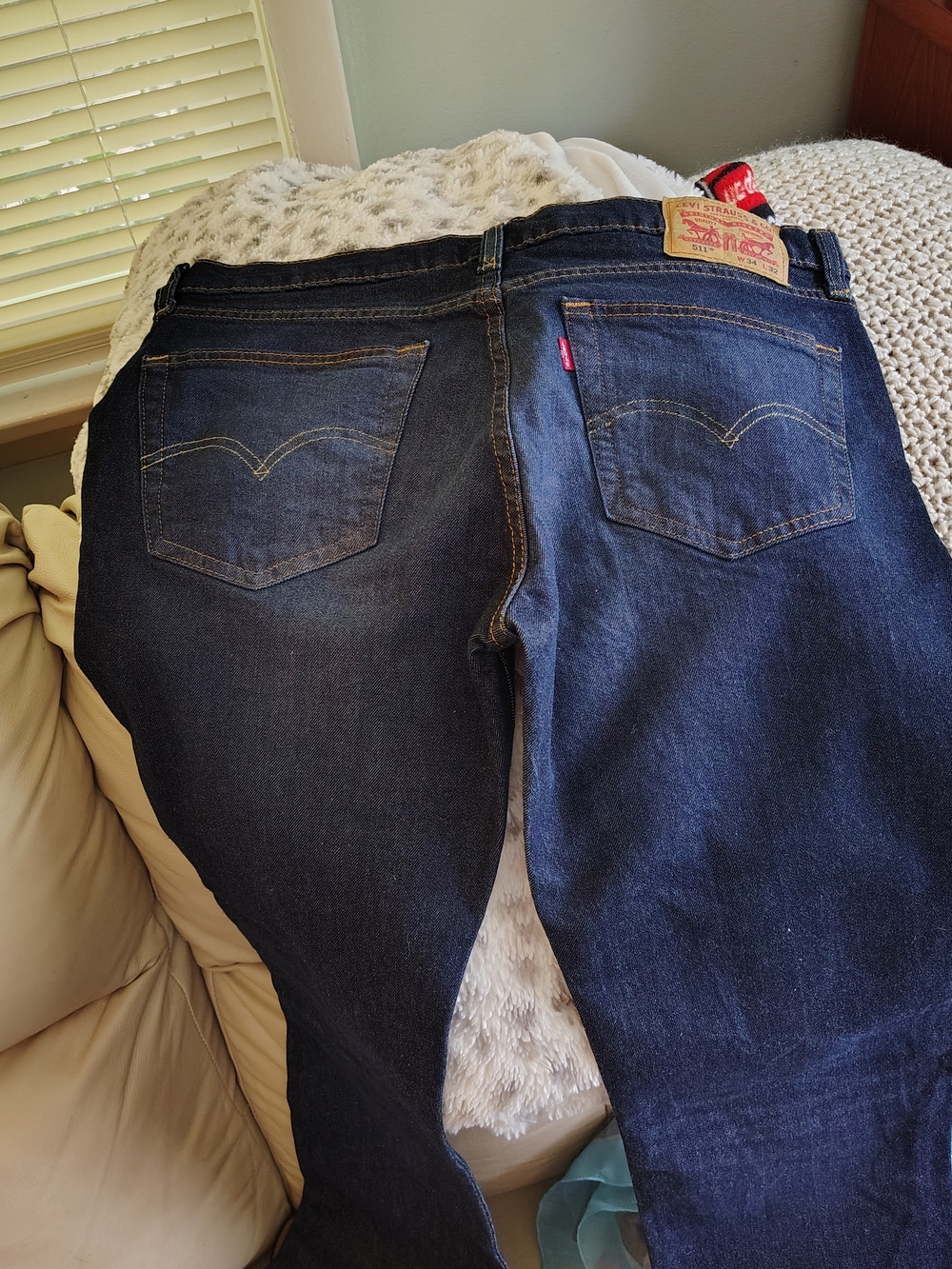 Levi's Dark Indigo Slim Jeans with Contrast Stitching - Picture 2 of 7